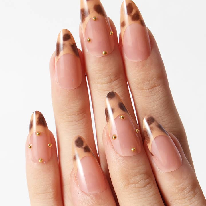 Never Have I Ever – Großhandel Aufpress-/Fake-Nägel – FRANZÖSISCHER LEOPARD - Press-On-Nägel2