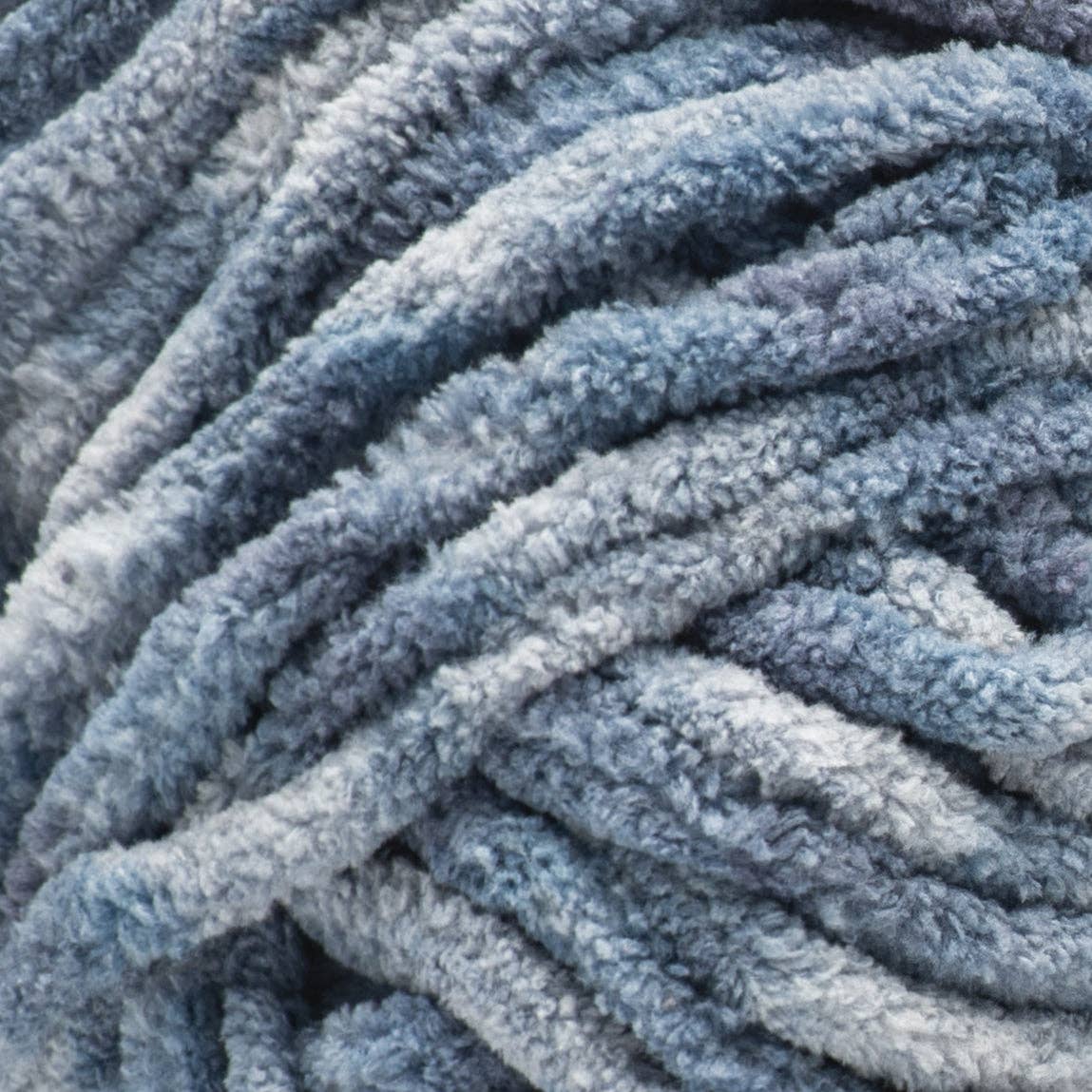 Creative World of Crafts – wholesale Yarn – Bernat Blanket Mist-Ical Yarn (300g/10.5oz)12