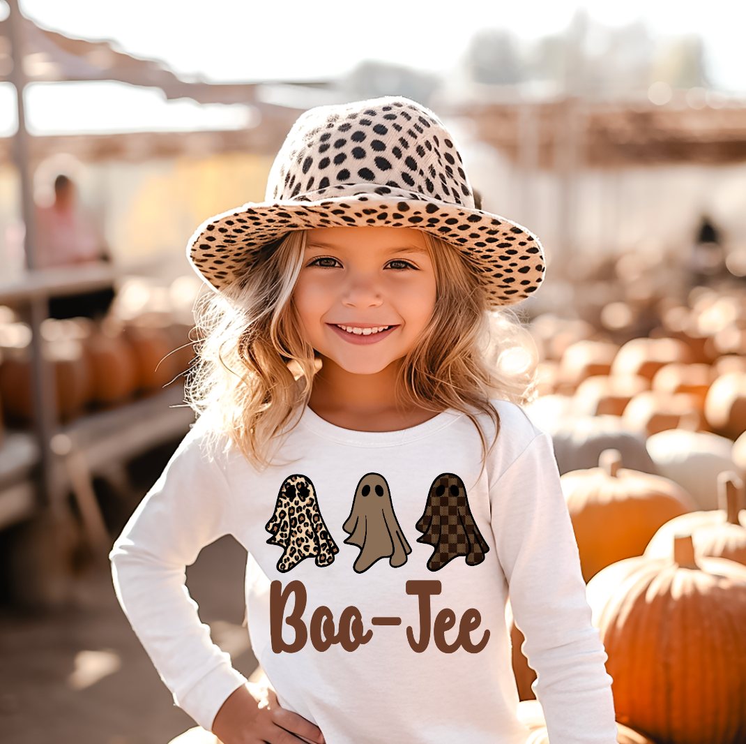 AvaryMaeInspirations – wholesale T-shirt med screentryck – Barn – Boo-Jee Spöken Halloween Flickor Vit T-shirt3