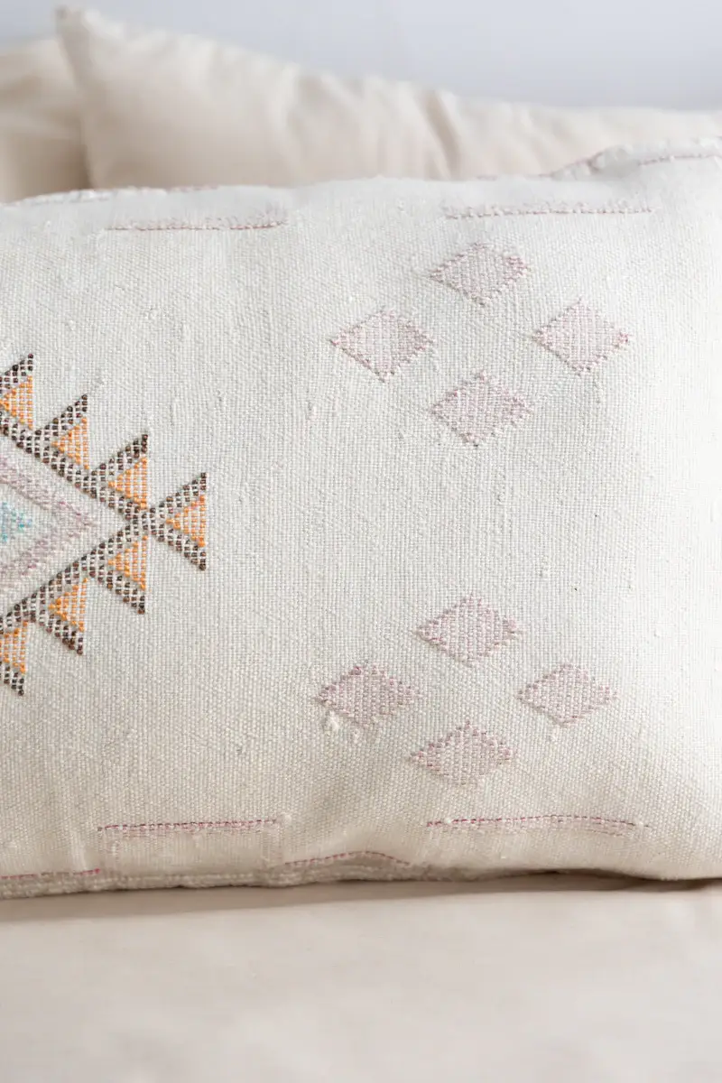 High crafty - Vendita all'ingrosso Fodera cuscino decorativo - Copricuscino in seta di cactus marocchino – Cuscino Sabra fatto a mano2