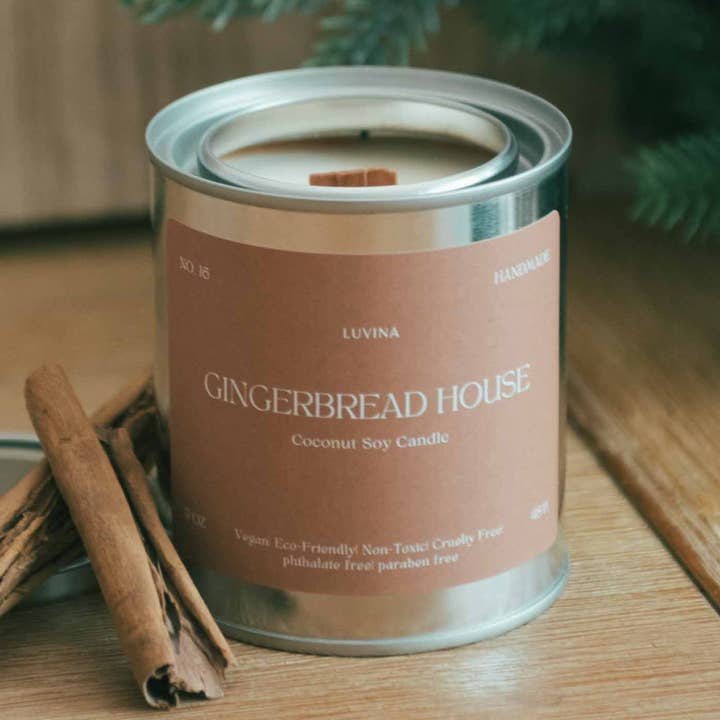 Casa di pan di zenzero per la vendita all'ingrosso da parte di Luvina