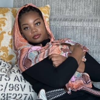 Pillowsandcloaks.com for wholesale by Pillows and Cloaks