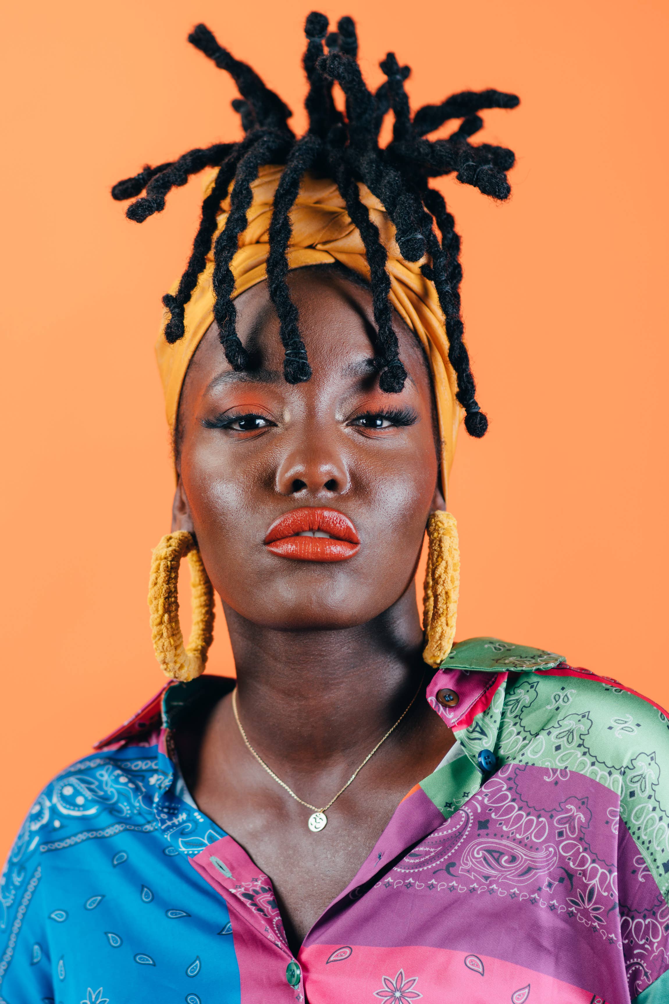 Seraphtive LLC - Wholesale Hoop Earrings - Sunset Hoops in Golden Hour2