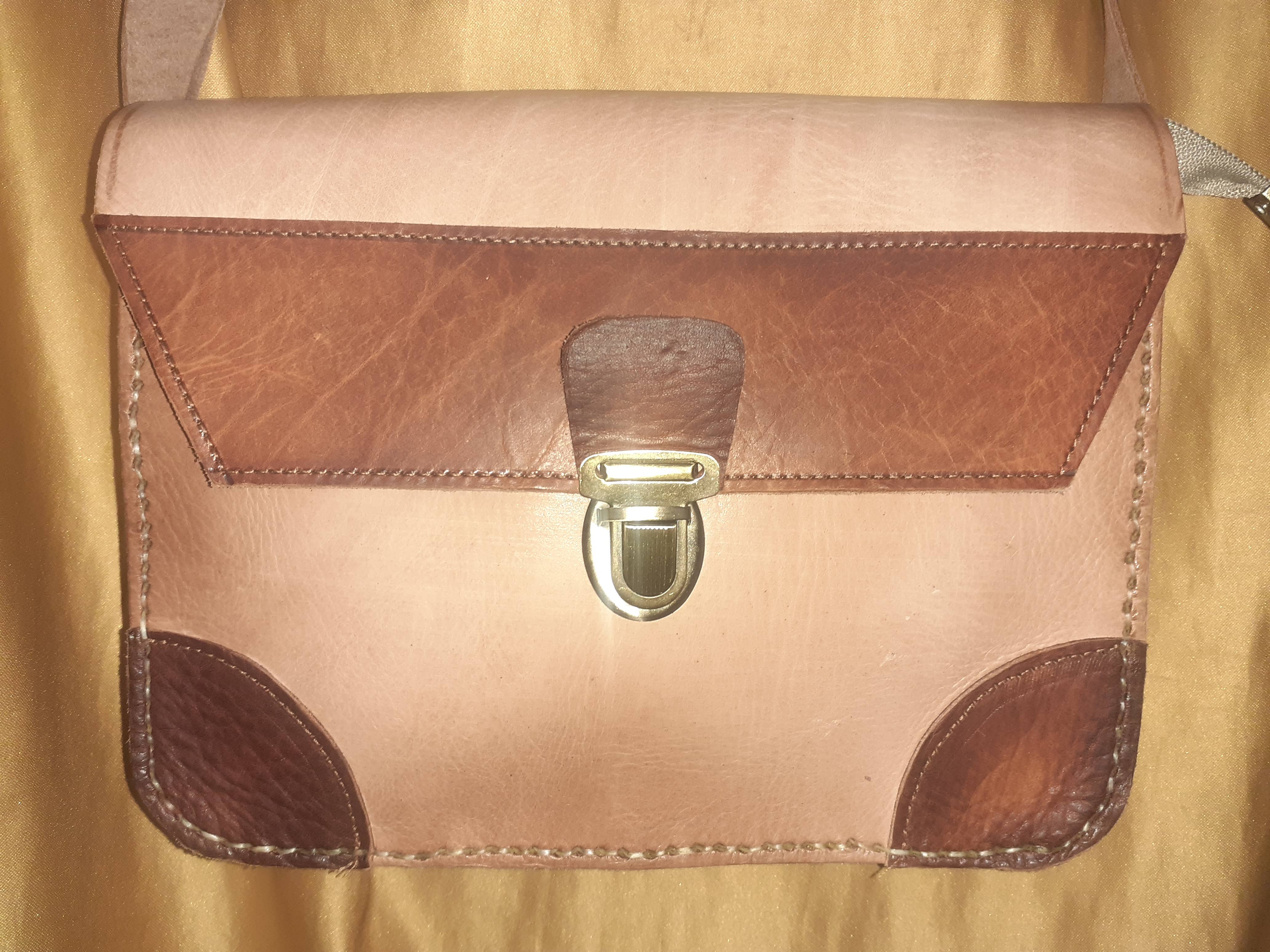 Hecho a mano – Engroshandel Tasketilbehør - Dame – Vacuno automatisk kombineret taske0