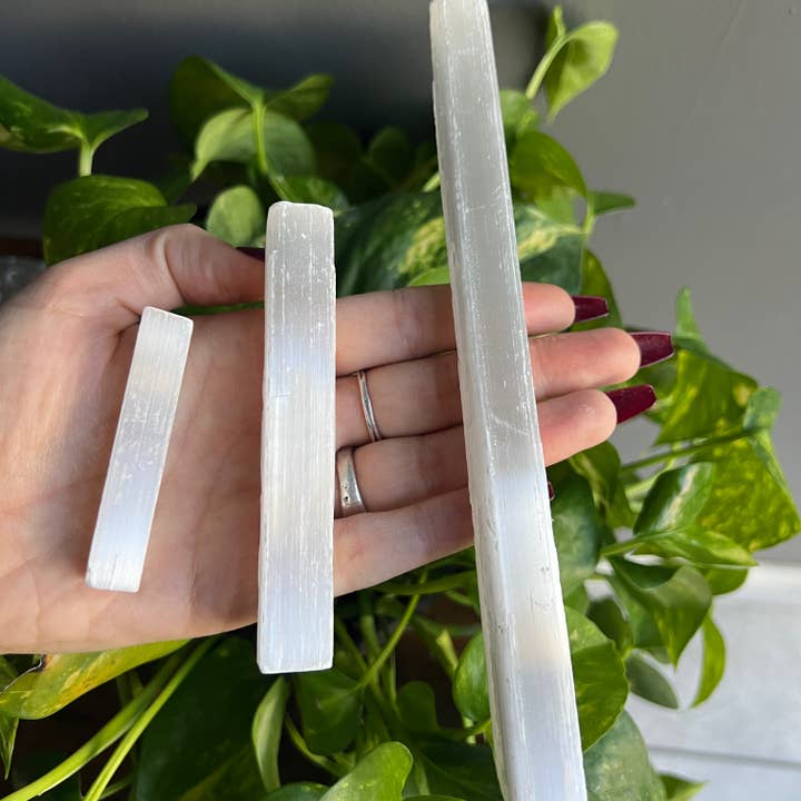 Sapphire & Sage - Wholesale Spiritual Stone/Crystal - Selenite Crystal Bar