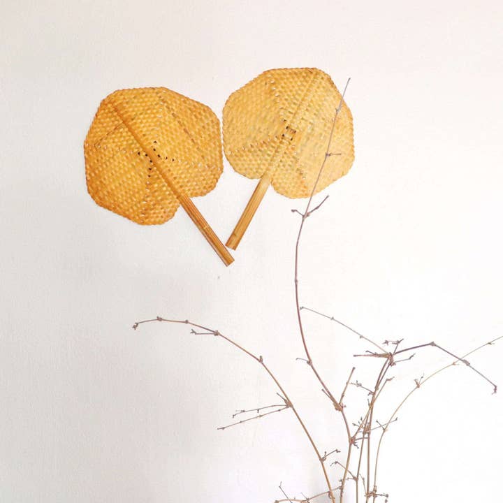 Thaihomeshop - Vente Éventail - RIN RA NA - Éventail de mariage en bambou3