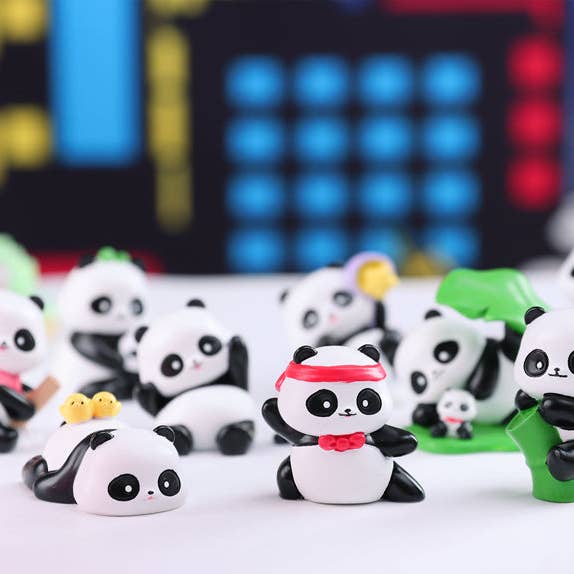 BCmini - Wholesale Decorative Figurine - 71004 PANDA FIGURINE BLIND BOX-80
