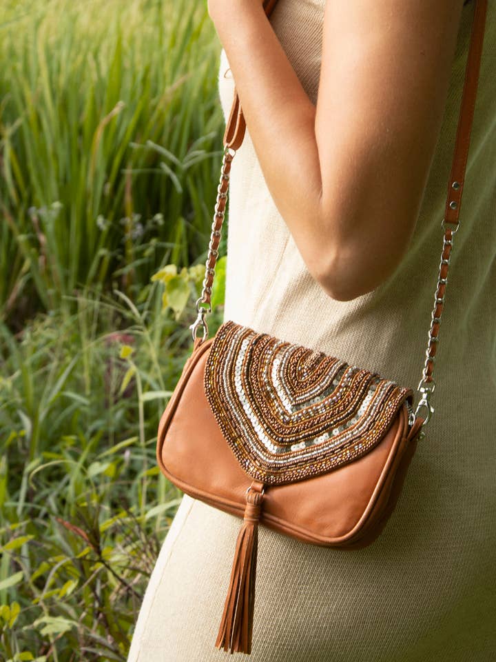 Sac à bandoulière Victoria Royal pour la vente par Lilla Lane