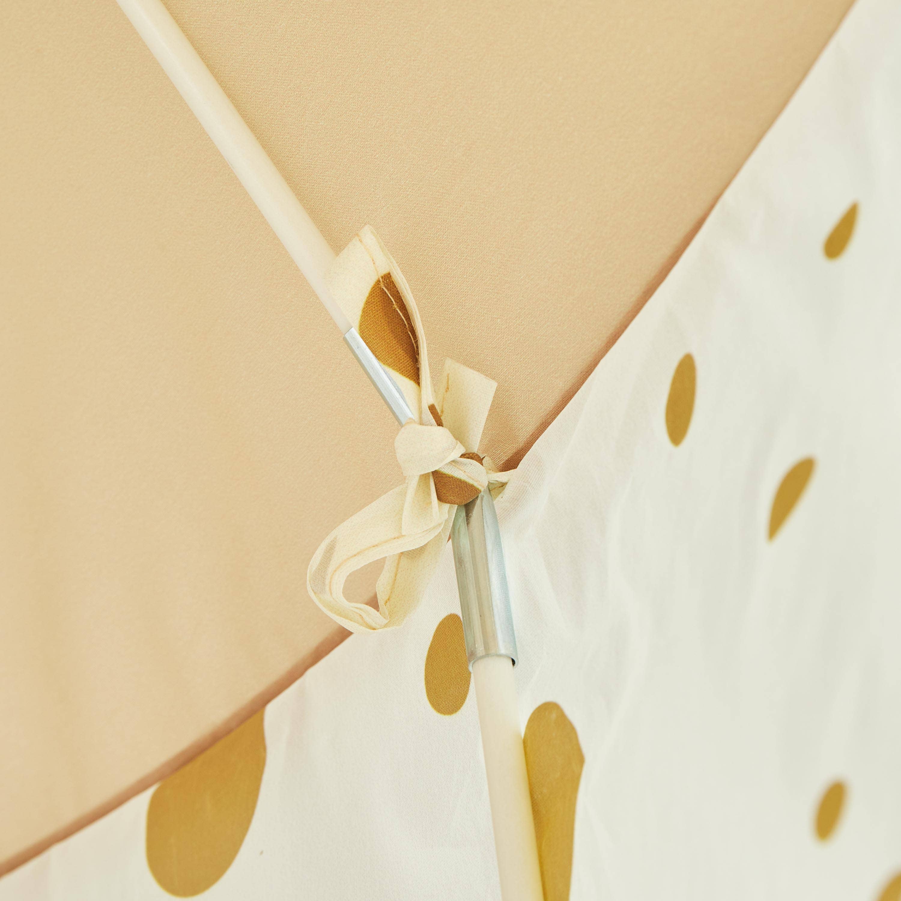 Bieco Spielwaren - Wholesale Tent - Kids - Pop up play tent Dots7