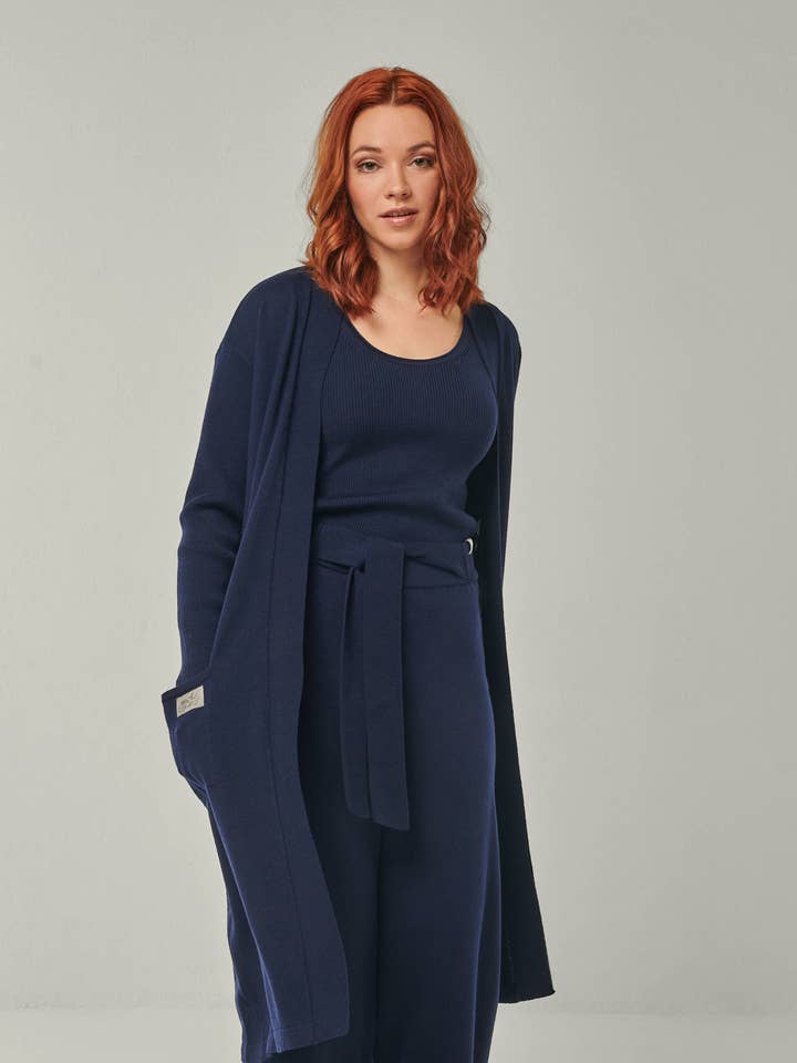 Cardigan lungo Blossom in merino con tasche per la vendita all'ingrosso da parte di YOU LOOK PERFECT Loungewear