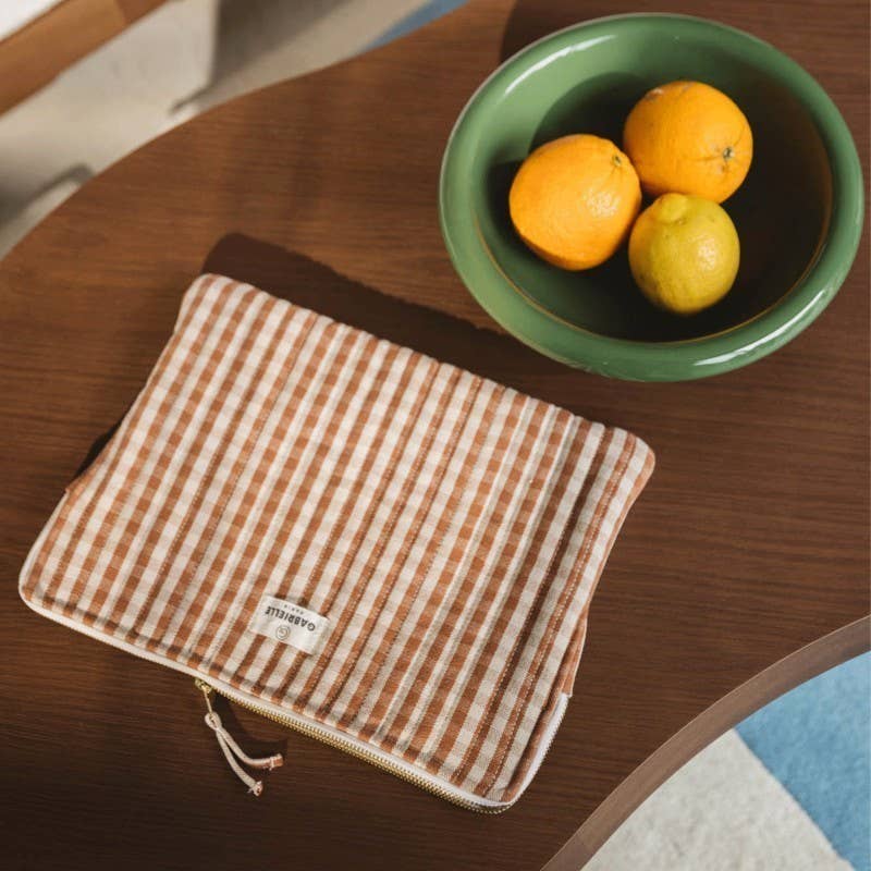 Gabrielle Paris – wholesale Laptop/tablet case – Unisex – Gingham cotton laptop sleeve8