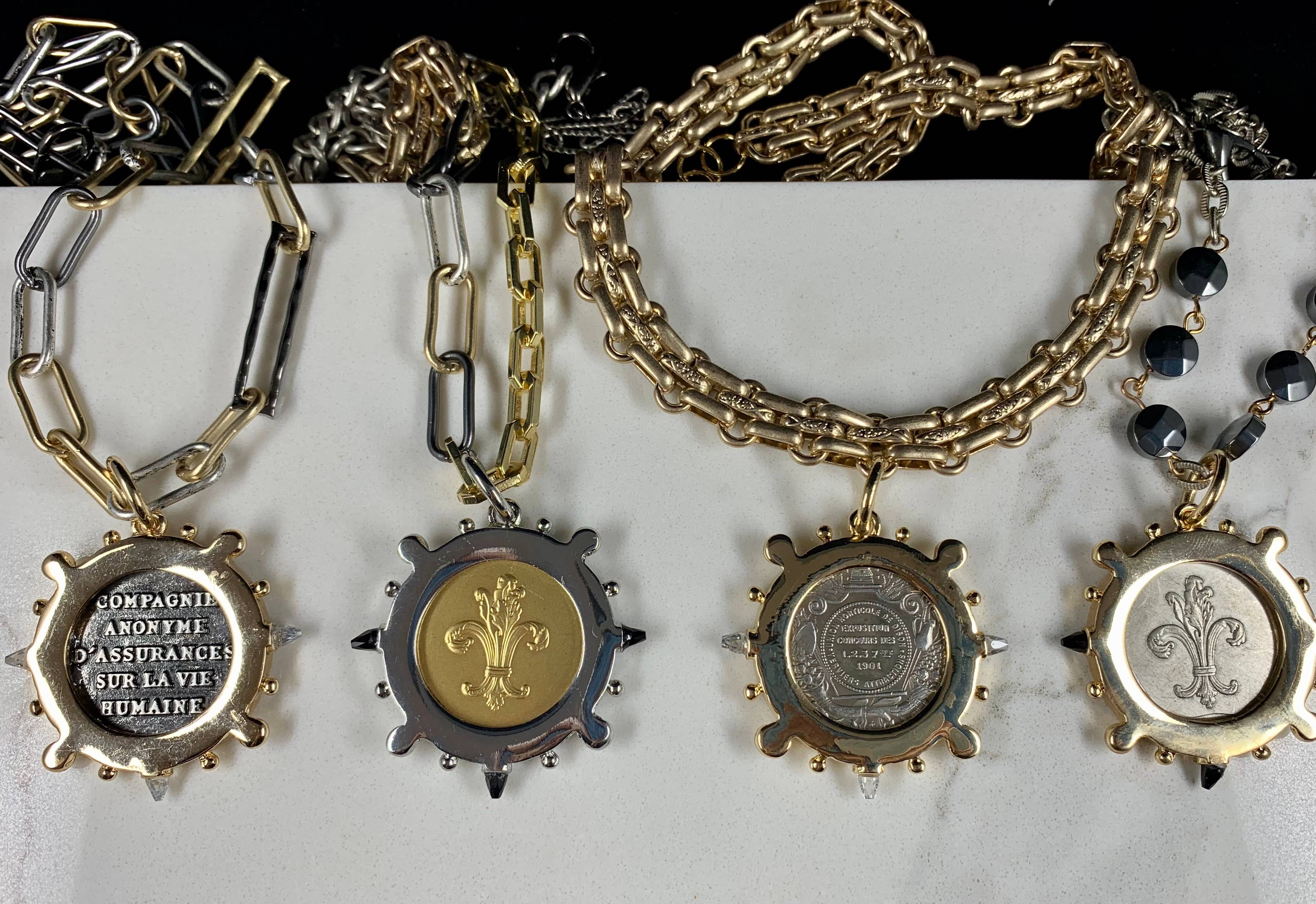 BMR - Vendita all'ingrosso Collana con ciondolo/pendaglio - Collana con Pendente a Moneta Ape Ispirata al Vintage di Chloe2