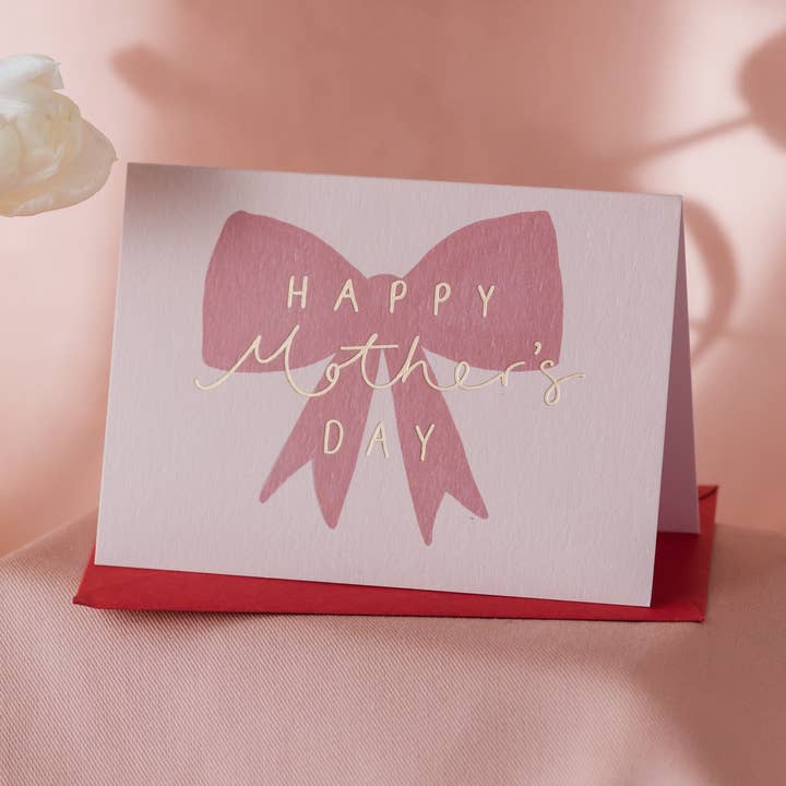 Oh Squirrel – wholesale Mother’s Day card – 'Happy Mother's Day' Gold Foil Red Bow Card
