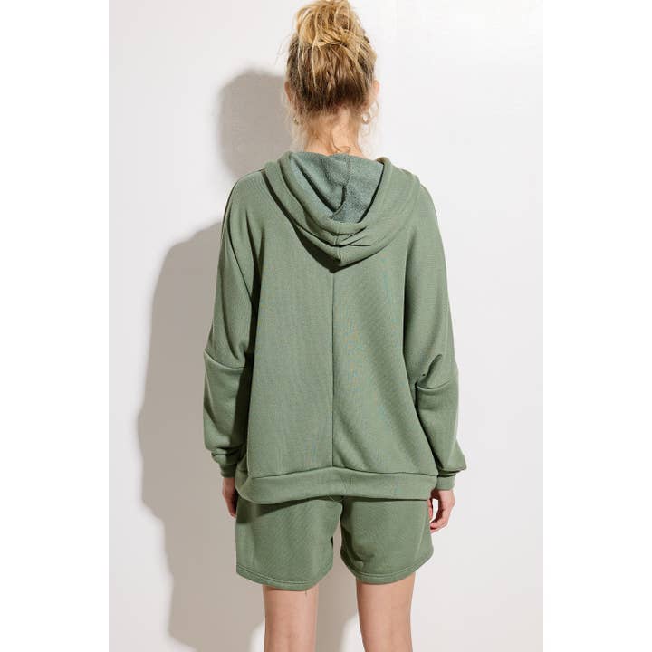 Phil Love - Venta al por mayor Conjunto de ropa cómoda - Mujer - conjunto de ropa de salón con capucha corta con estampado de camión navideño3