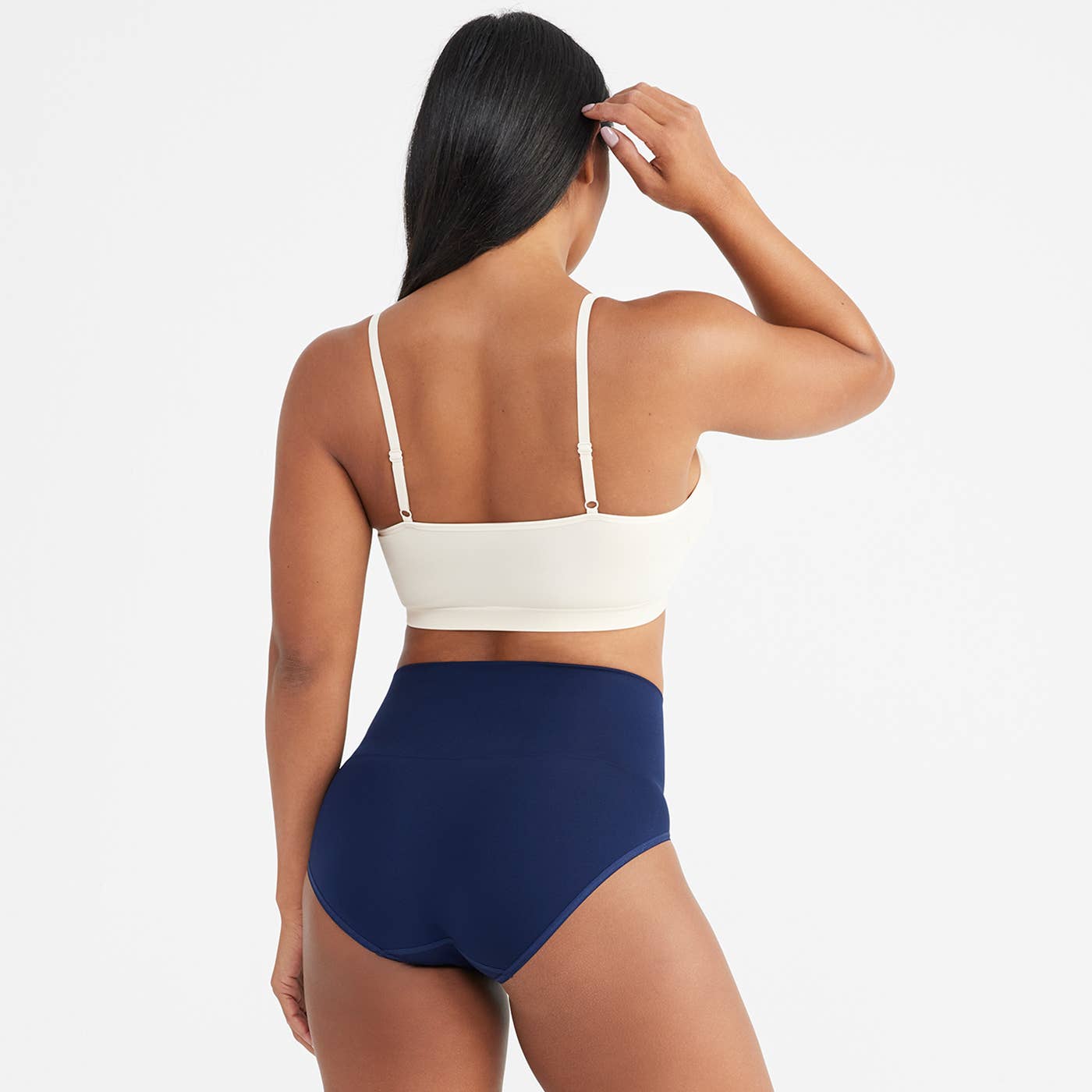 Yummie – Großhandel Shapewear – Damen – Ultraleichter Shapewear-Slip – auch in großen Größen erhältlich8