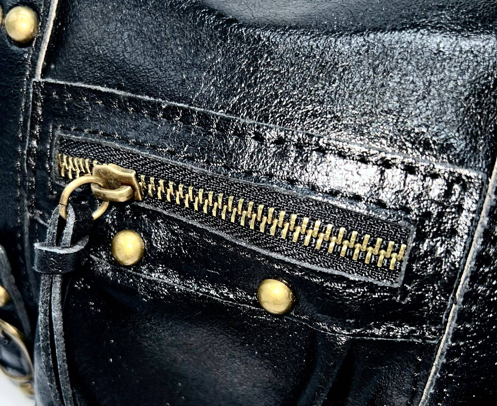 LINETA - Venta al por mayor Bolso con asas - Mujer - Bolso Boston de cuero de vaca - para llevar a mano y al hombro3