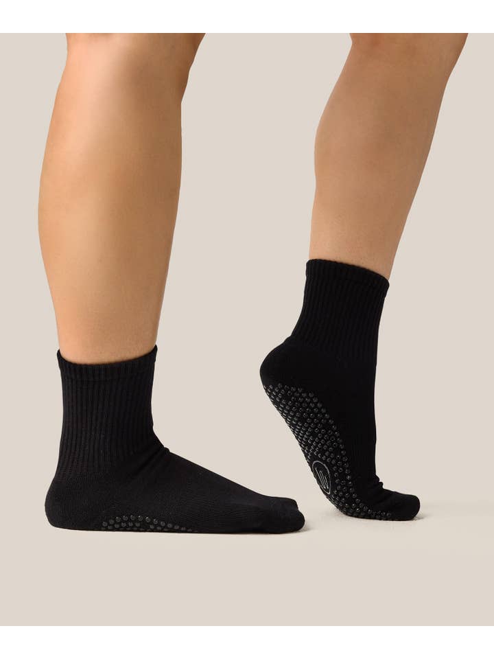 MoveActive - Wholesale Socks - Women's - Crew Grip Socks - Black2