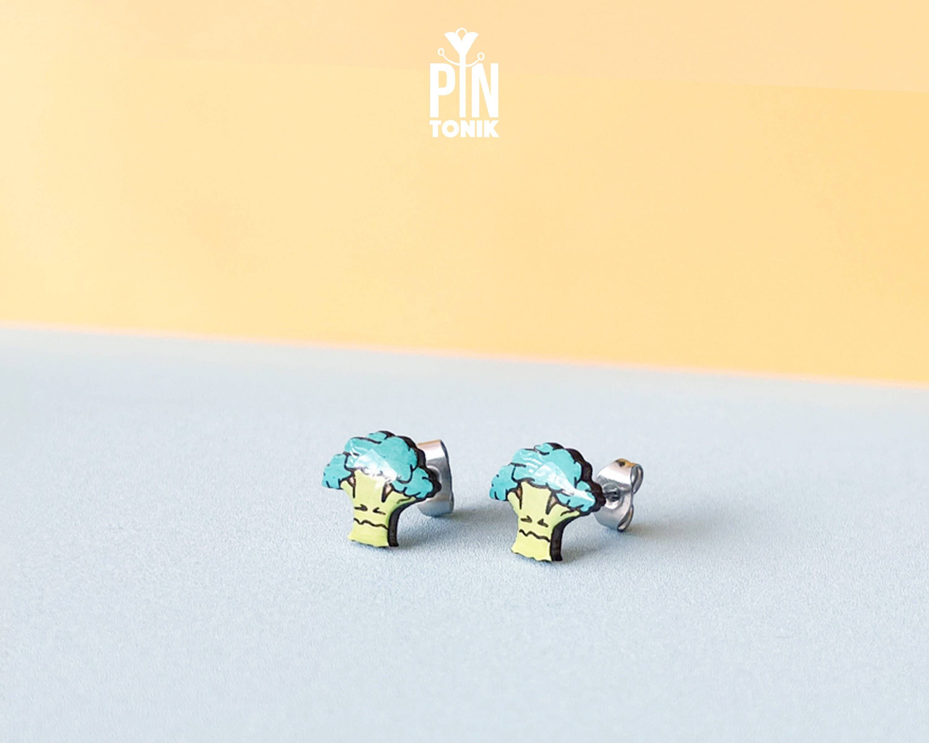 PinTonik - Vendita all'ingrosso Orecchini a bottone - Orecchini a Perno Broccoli Stravaganti - Gioielli in Miniatura a Forma di Cibo4