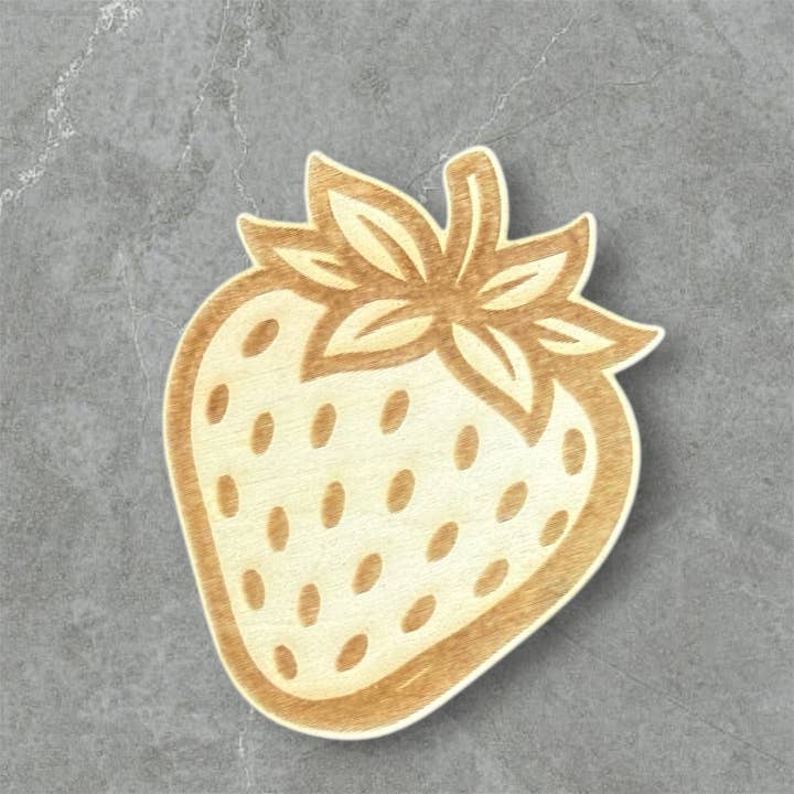 Magnete in Legno di Fragola per la vendita all'ingrosso da parte di Daisy Ridge