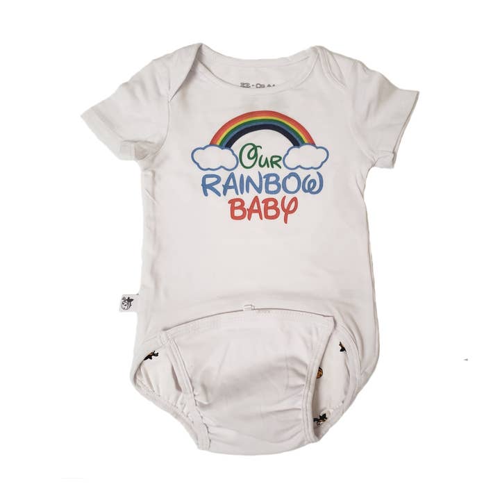 EZ-on BaBeez - Body pour bébé, arc-en-ciel sur blanc pour la vente par EZ-On BaBeez