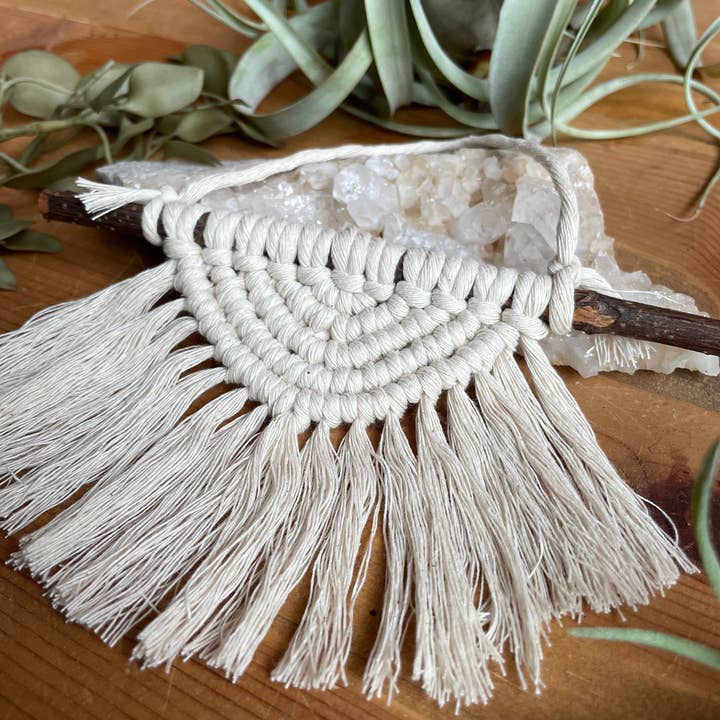 Tangled Up In Hue - Wholesale DIY craft kit - DIY Sunburst Mini Macrame Wall Hanging Kit1