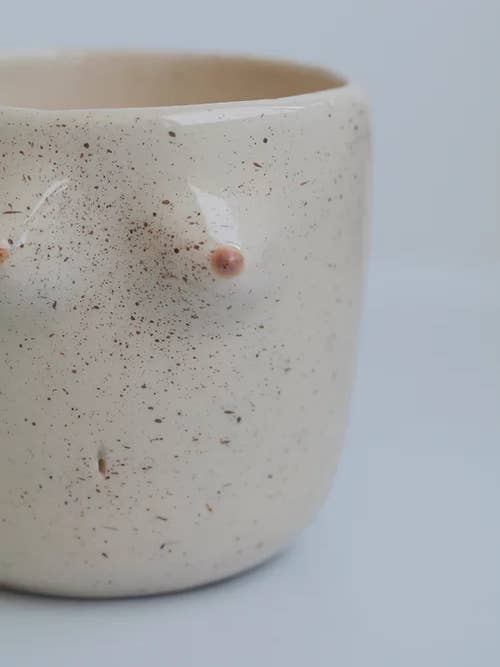 Maceta Doris con pecas para venta al por mayor de Vivas Ceramica