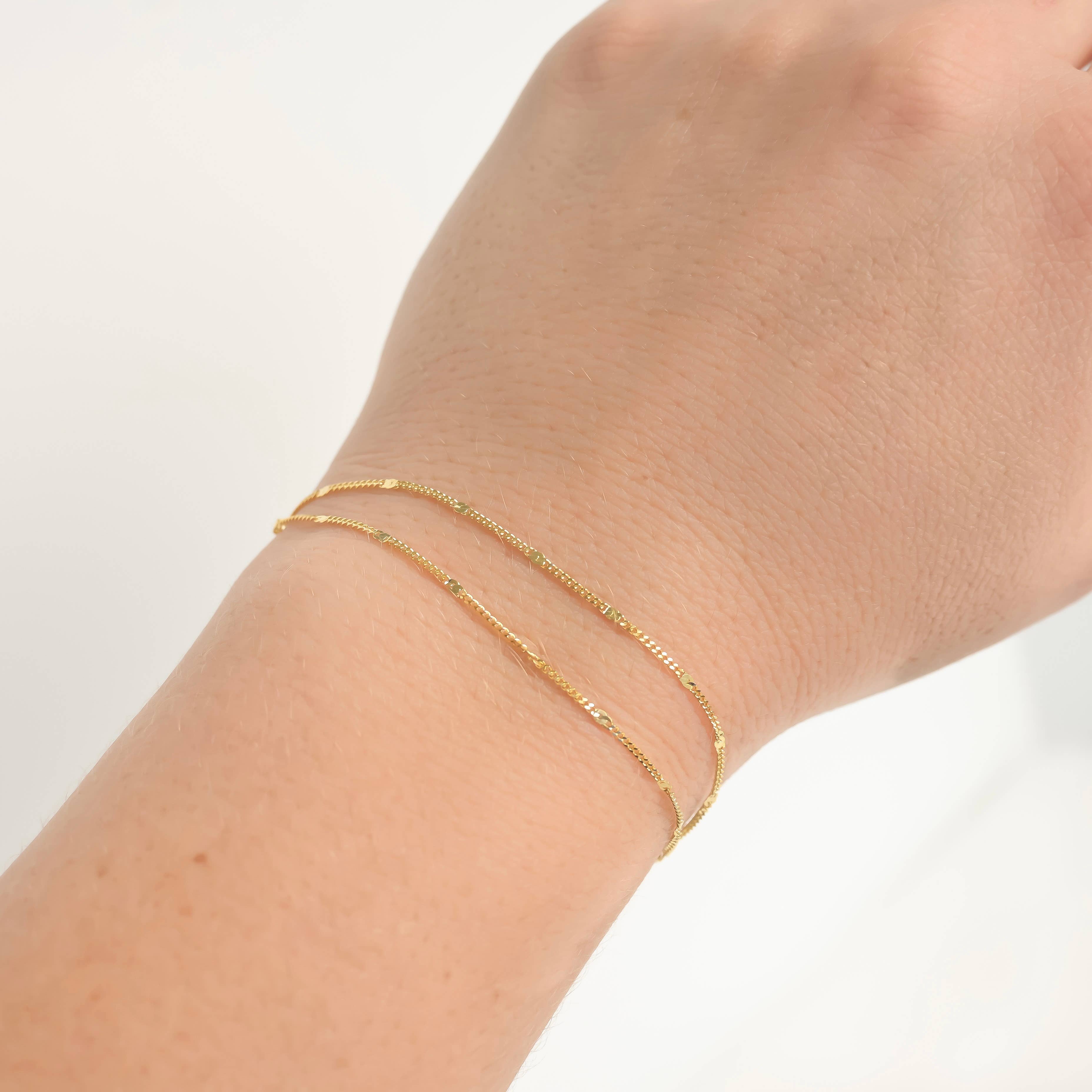 Blueyejewelry - Vente Bracelets maillon et chaîne - Bracelet à paillettes Dainty - Bracelet en argent sterling superposé4