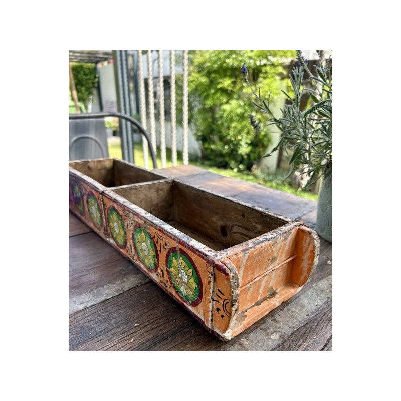 Paloma Black (Casa Natura Design, S.L.) - Wholesale Decoratief dienblad - Traditionele Oude Indiase Dubbele Baksteenmal Met Retro Handvat3