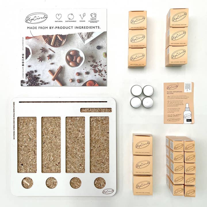 Espositore sostenibile realizzato con pallet riciclati per la vendita all'ingrosso da parte di UpCircle Beauty UK