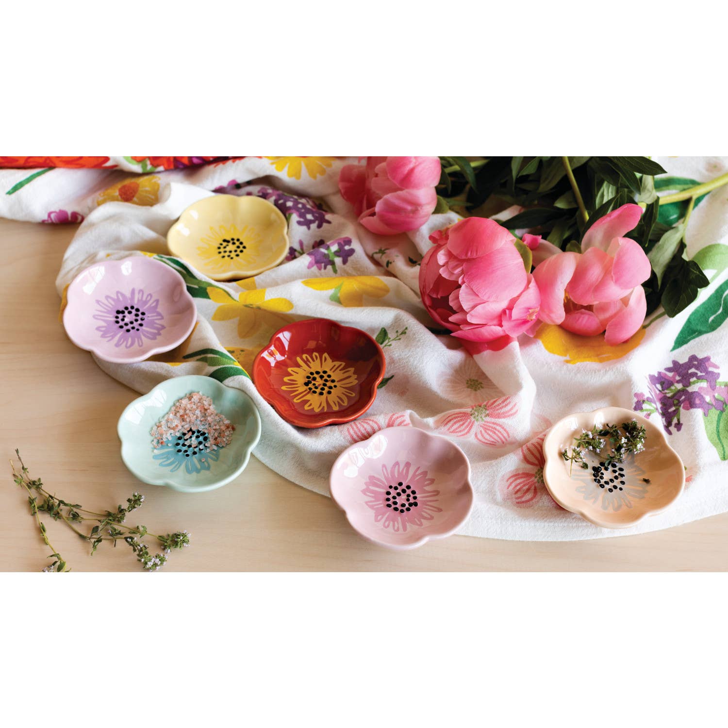 Now Designs by Danica - Wholesale Condiment/Dip Bowl - Flower Shaped Pinch Bowl Set of 66