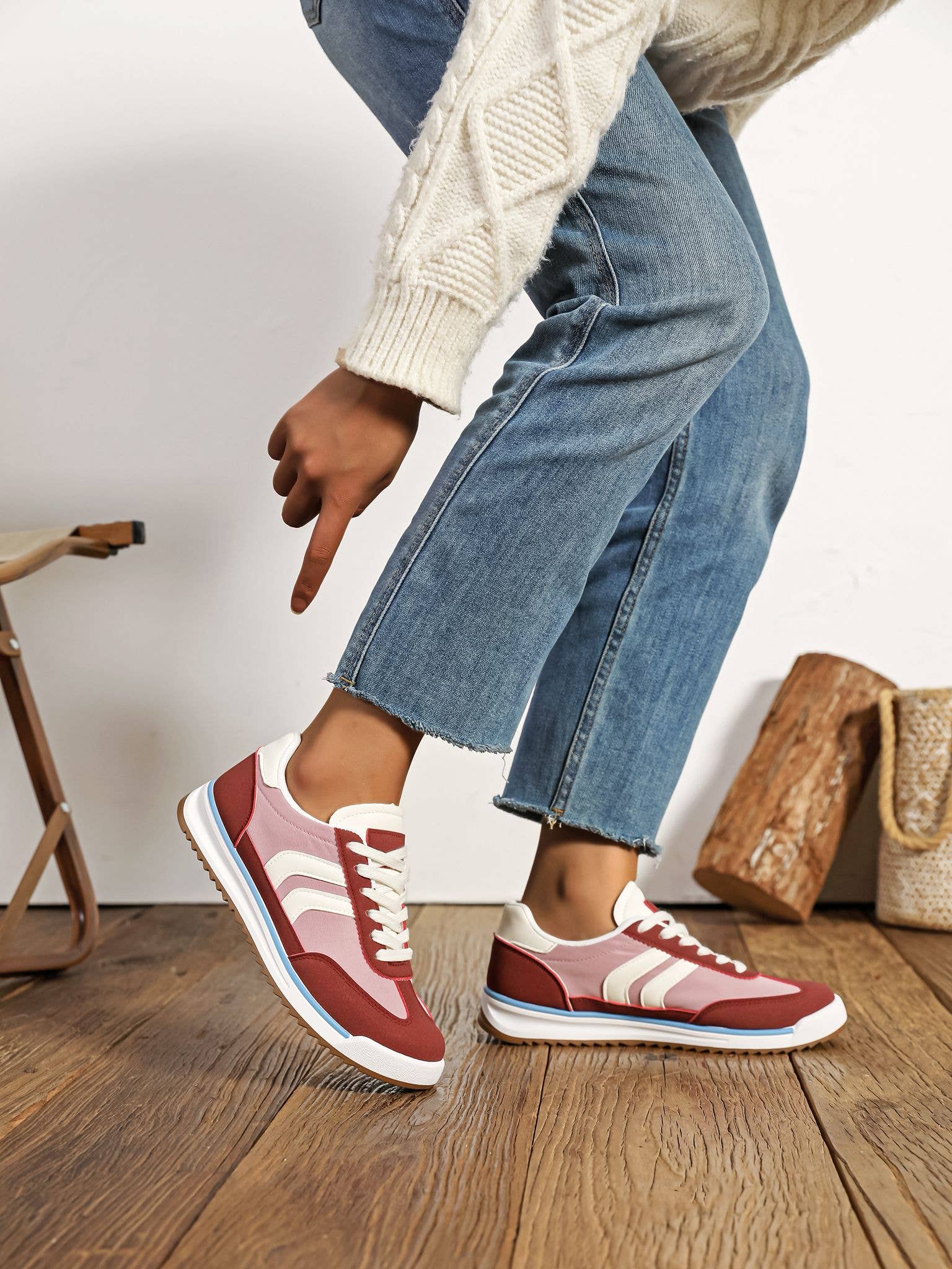 No Doubt Shoes – Großhandel Lifestyle-Sneaker – Damen – DAMEN-SNEAKER MIT FARBKONTRAST UND DOPPELSTREIFEN-SCHNÜRUNG10