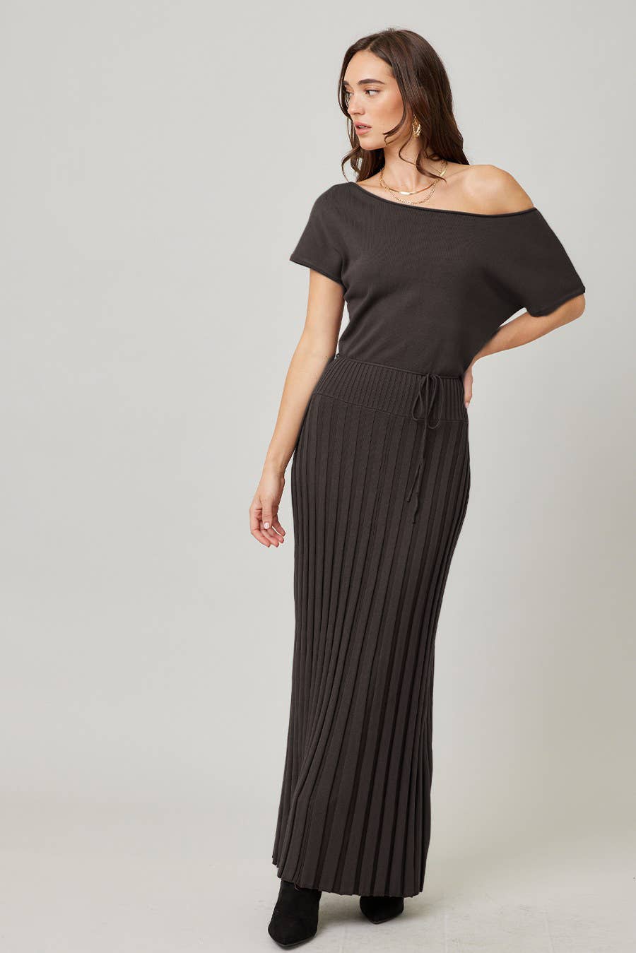 ILLA ILLA - Wholesale Dress - Women's - Knit Pleat Maxi Dress 19