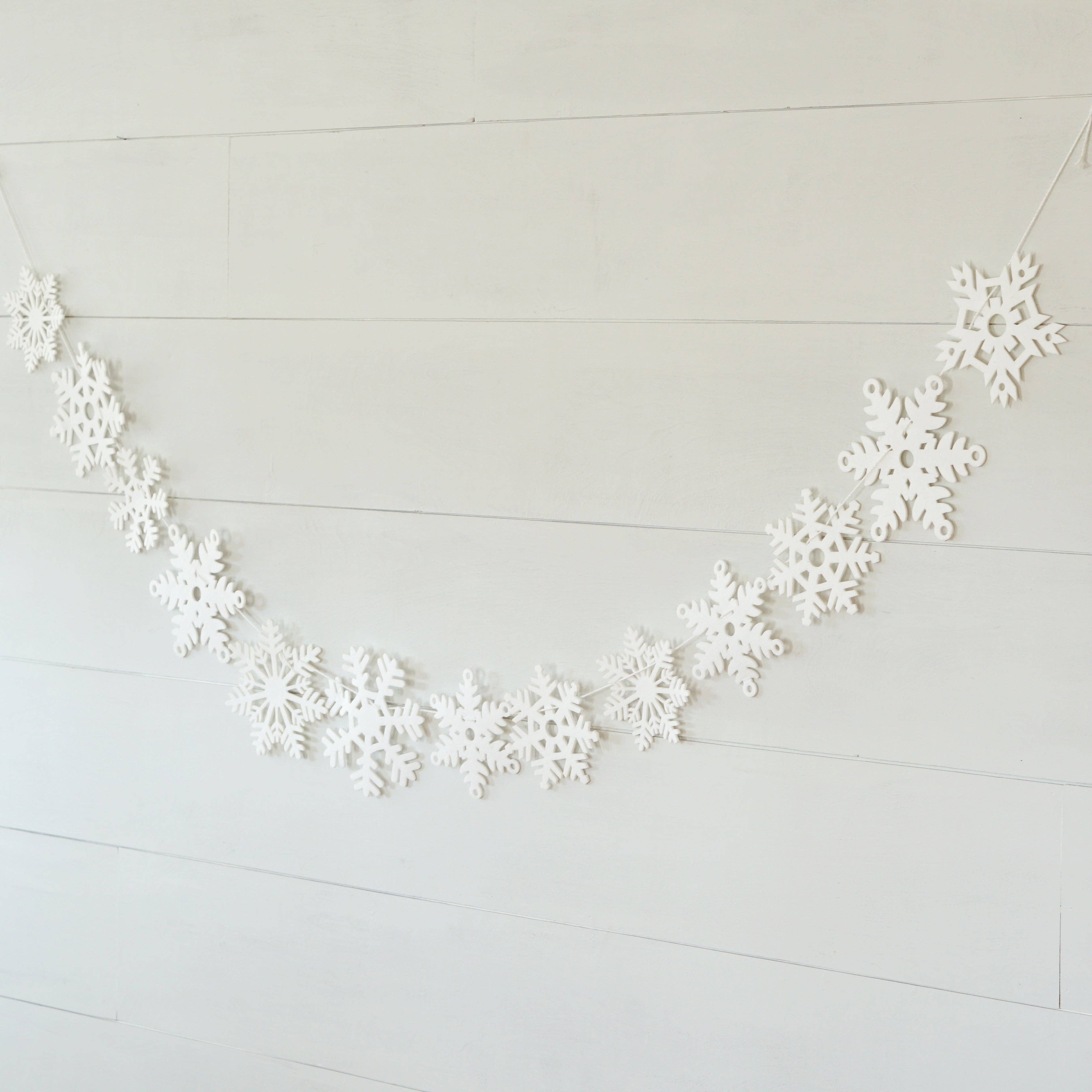 Decomod - Vendita all'ingrosso Set di decorazioni  - Confezione da 20 Fiocchi di Neve Piccoli2