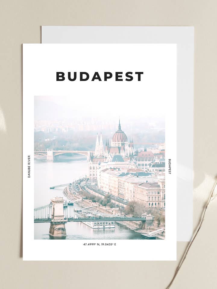 Budapest 'Donau, Europas själ 'Print för wholesale av The Travel Edit
