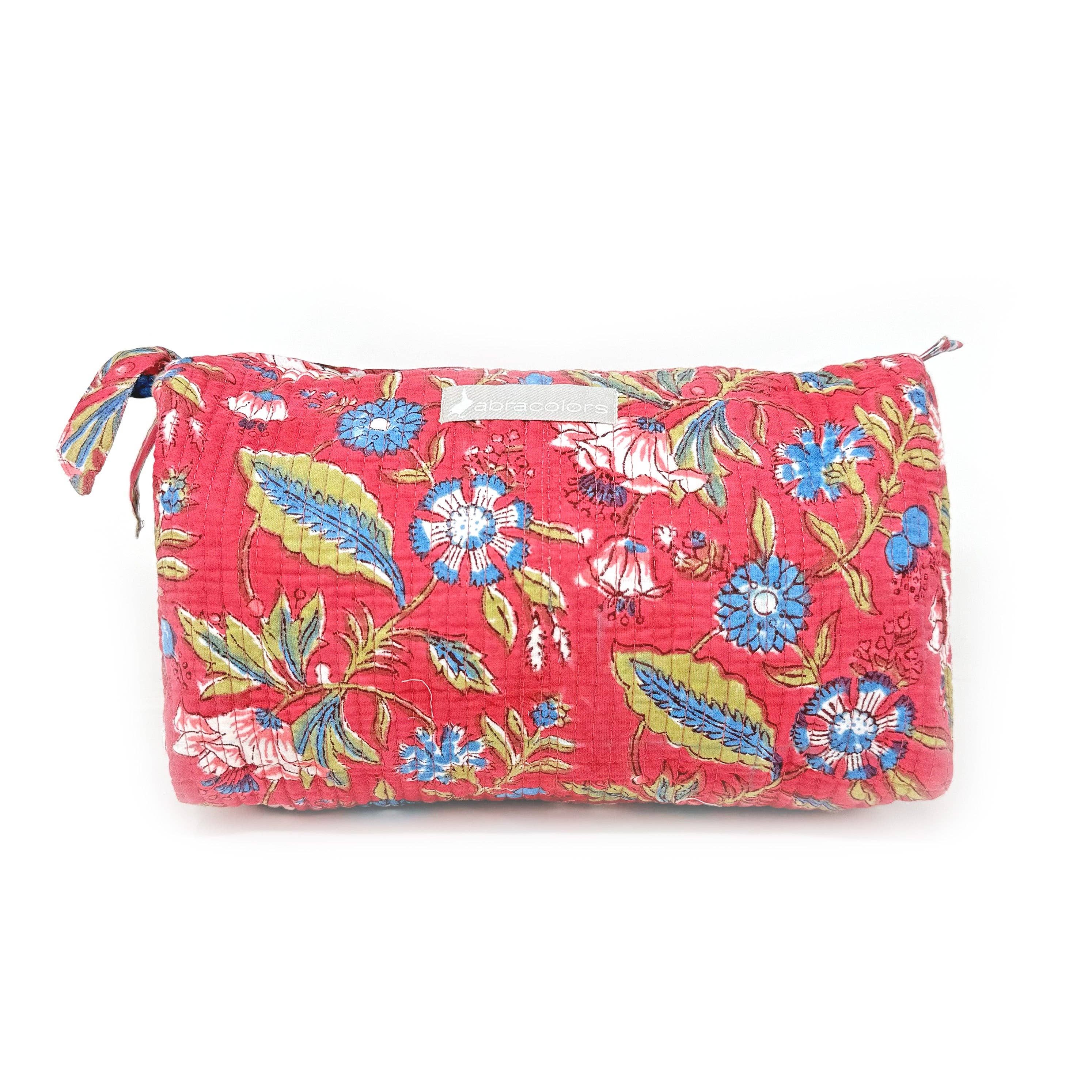 ABRACOLORS - Vendita all'ingrosso Beauty case - Donna - Borsa da toilette trapuntata con stampa floreale alla fragola2