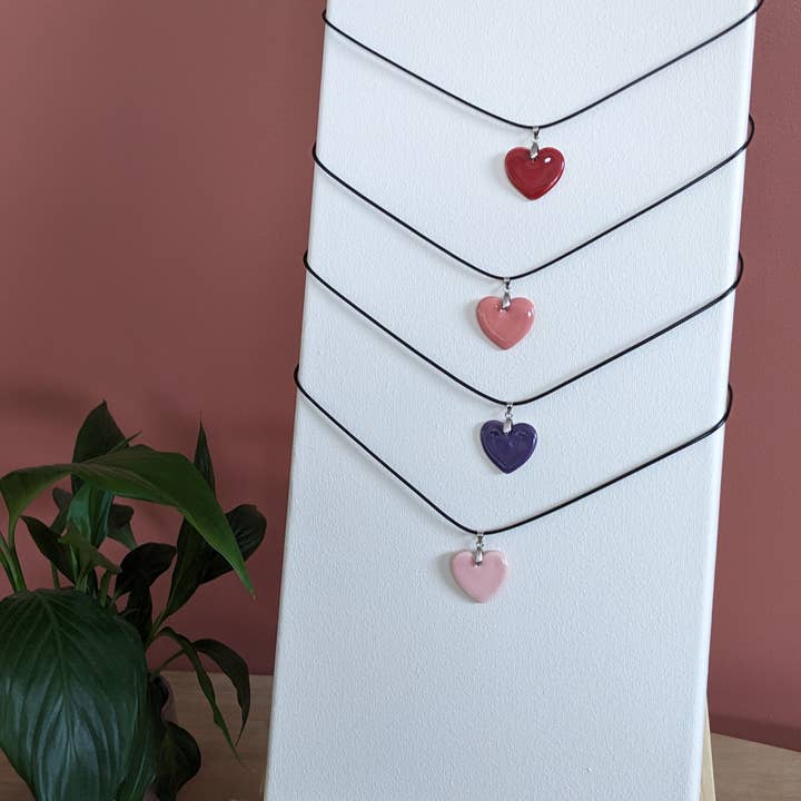LES POTERIES DE SHAKTI - Wholesale Pendant/Charm Necklace - “Violet” ceramic heart necklace3