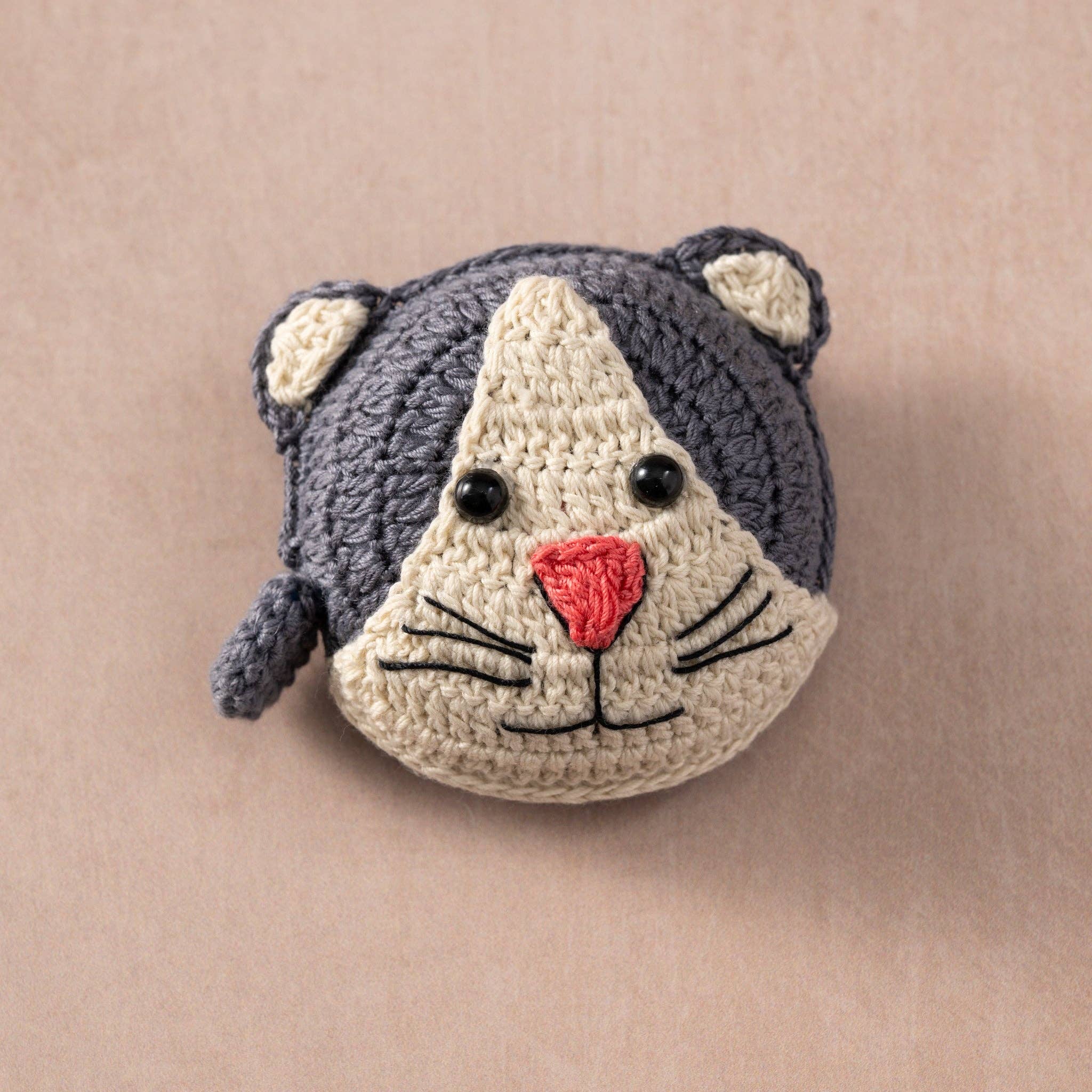 Ten Thousand Villages - Vente Mètre ruban - Ruban à mesurer pour chat Meo1