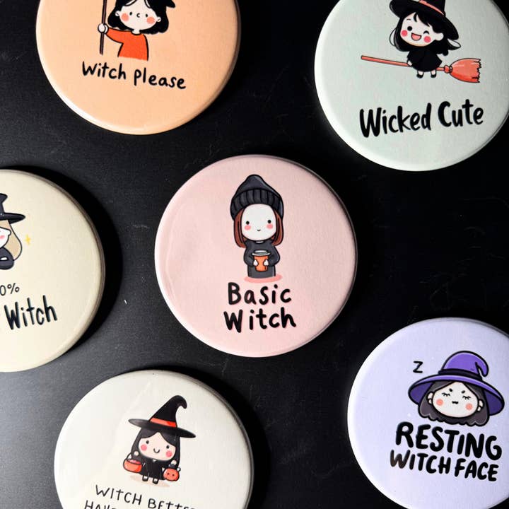 Íman de Bruxa Básica – Bruxa Fofa em Tons Pastel com Chávena de Café por atacado de Tieu Magnetic