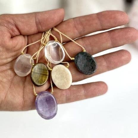 Rock Paradise - Wholesale Pendant/charm necklace - Worry Stone Necklace on Cord - Crystal Thumb Stone - Adjusta0