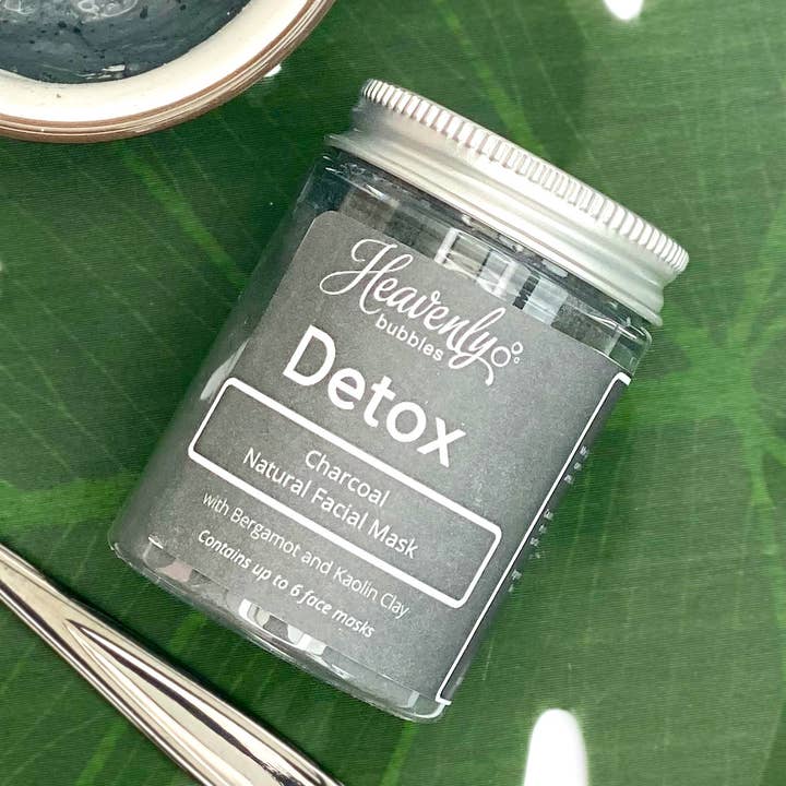 Charcoal Natural Detox Kaolin Clay Face Mask 30g Pot 6 Masks for wholesale by Heavenly Bubbles