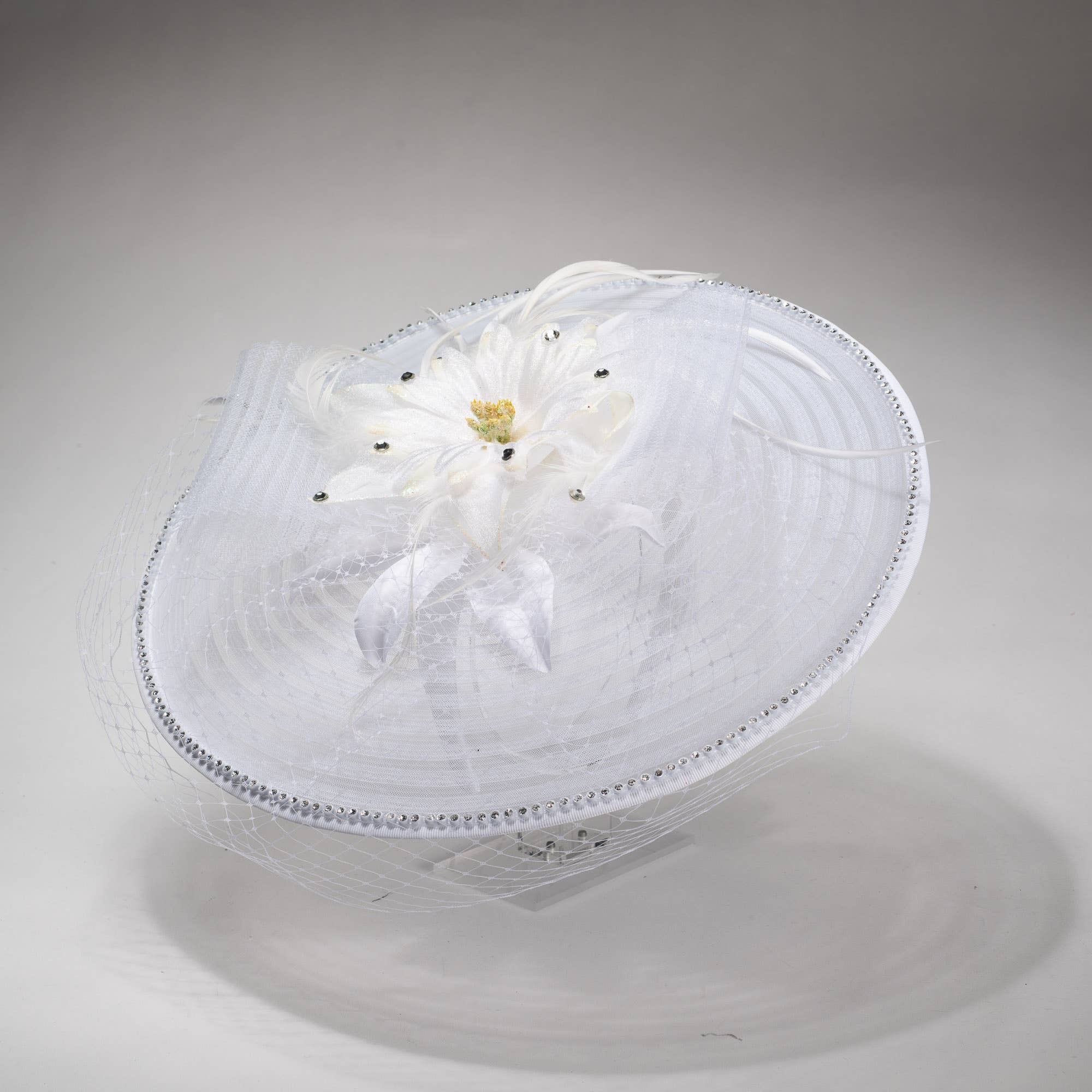 KaKyCo - Vendita all'ingrosso Fascinator - Donna - Fascinator in crinolina con velo/crinolina/piuma | AJ675H7