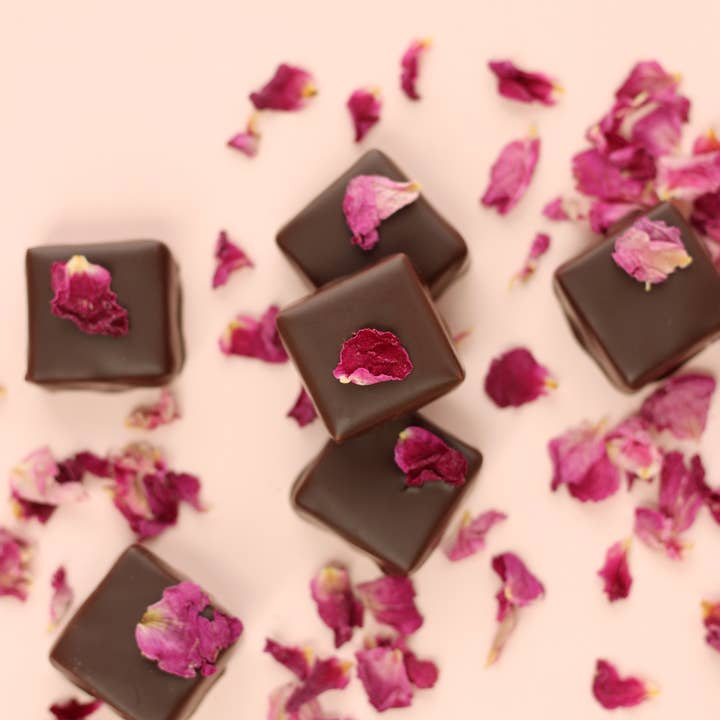 Rousseau Chocolatier - Wholesale Chocolate Box - Chocolate Favor Box of 22