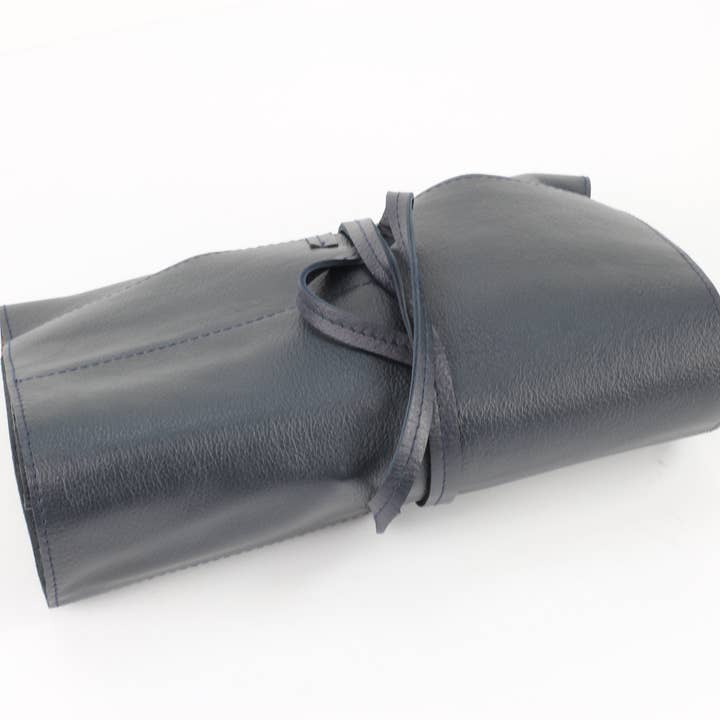 Leather Impressions Inc - Wholesale Cord Holder - Leather Roll up Cord Keeper Wrap Around Tech Case5