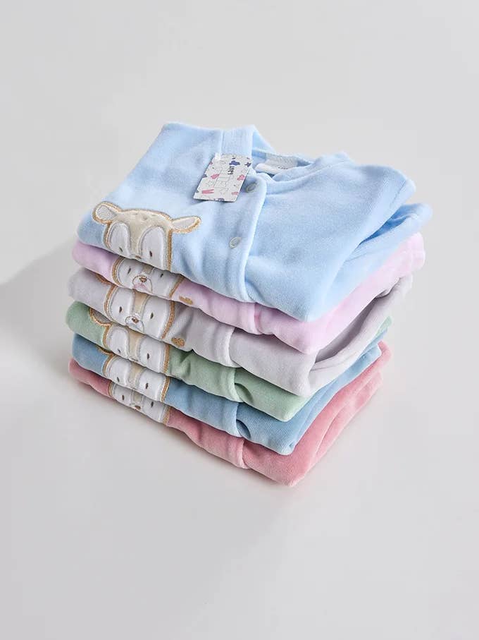 Amorim Gerações, LDA - Wholesale Jumpsuit - Baby - Embroidered Laminated Babygrow 2531B