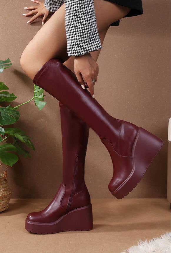 BELLICY / Cink-me - Vendita all'ingrosso Stivali - Donna - Stivali alti in similpelle con suola platform e, QT07-36B1