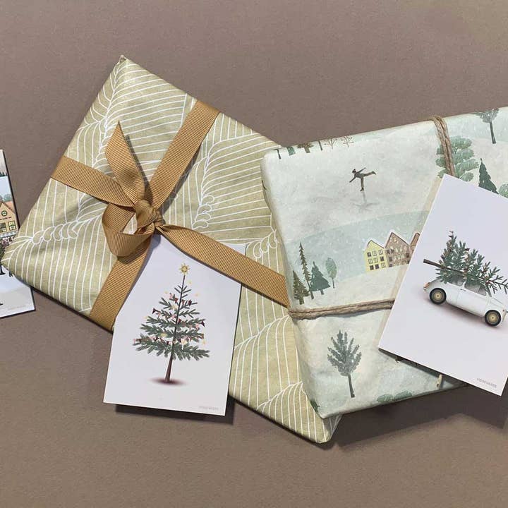 ViSSEVASSE – wholesale Presentetikett – JULGRAN OCH LITEN BIL - minikort