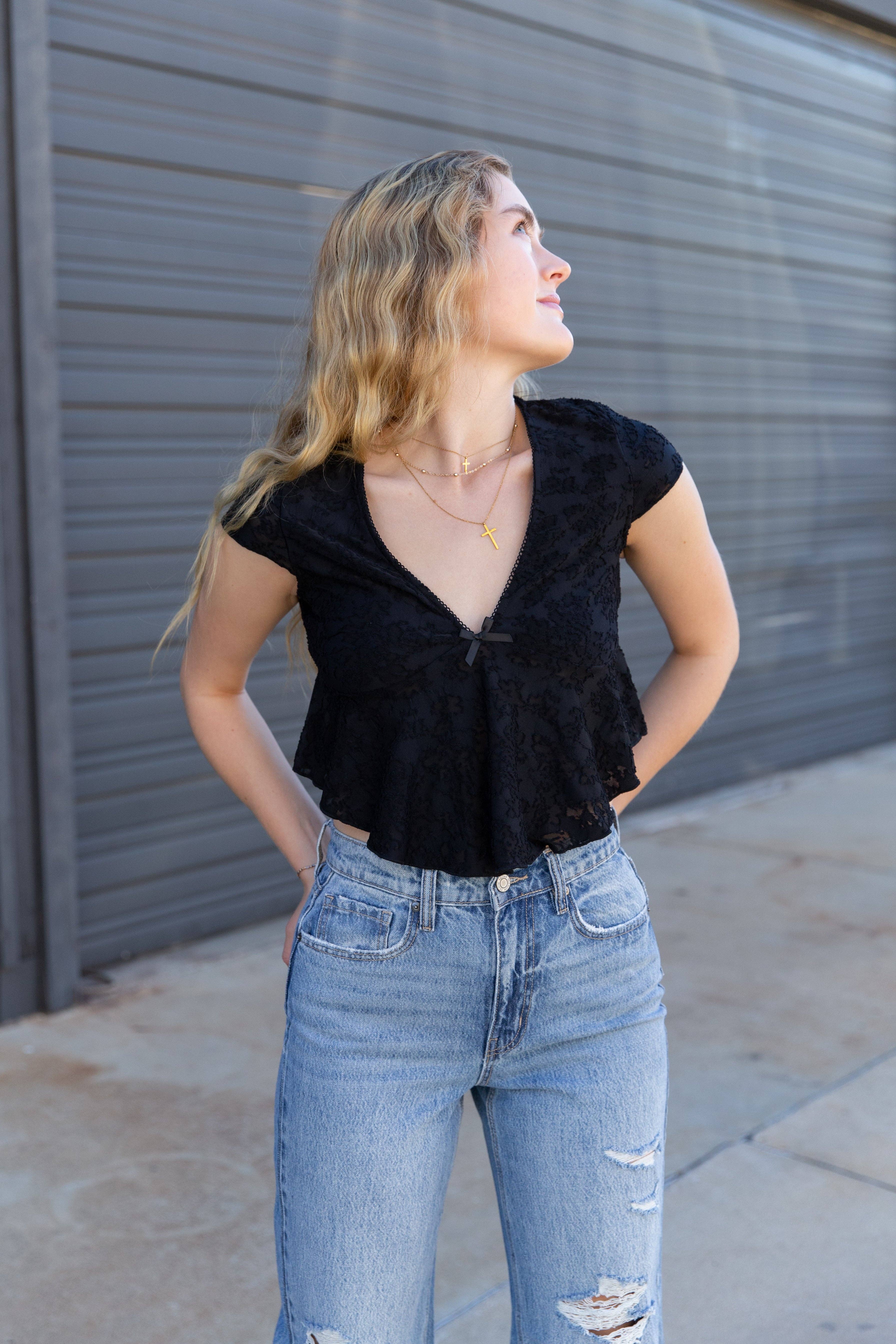 Nectar Clothing – Blusa - Mulher por atacado – Top Texturizado com Mangas Curtas Florais7