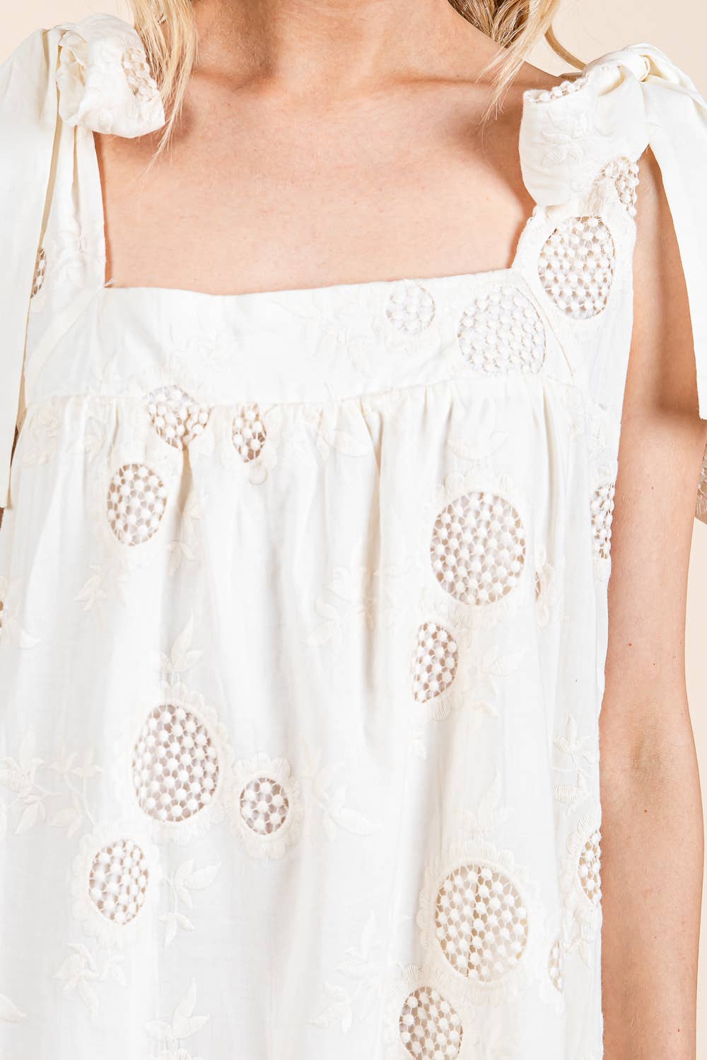 GeeGee x Lovelo – wholesale Dress – Women's – Sunflower Eyelet Lace Midi Sundress, OD513403