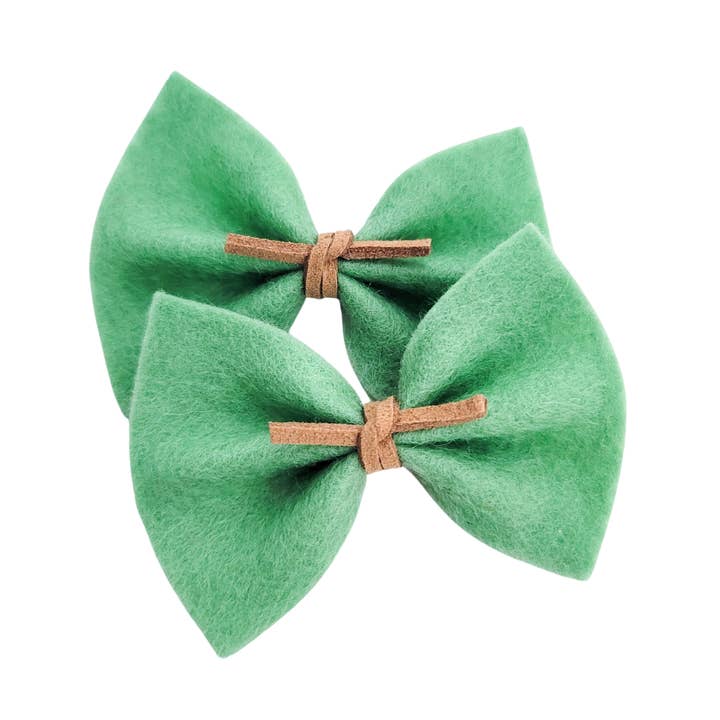 Harper Piggie Set | Pigtail Set | Mint for wholesale by Caylee & Co