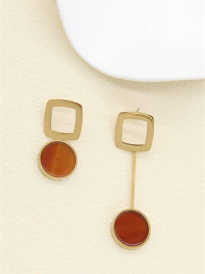 Asymmetrische Ohrringe aus Edelstahl für den Großhandel von BELLISSIMA BIJOUX